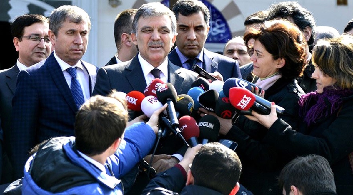 Gül (Baykal\'ın Açıklamaları) "Hiç Ciddiye Almadım .bazıları Çok Ciddiye Almışlar"