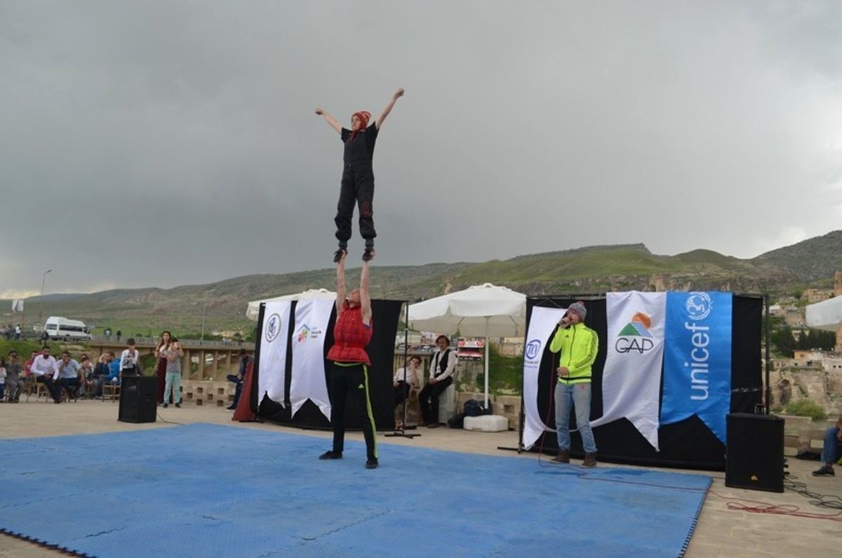 Hasankeyf\'te Sirk Gösterisi Düzenlendi