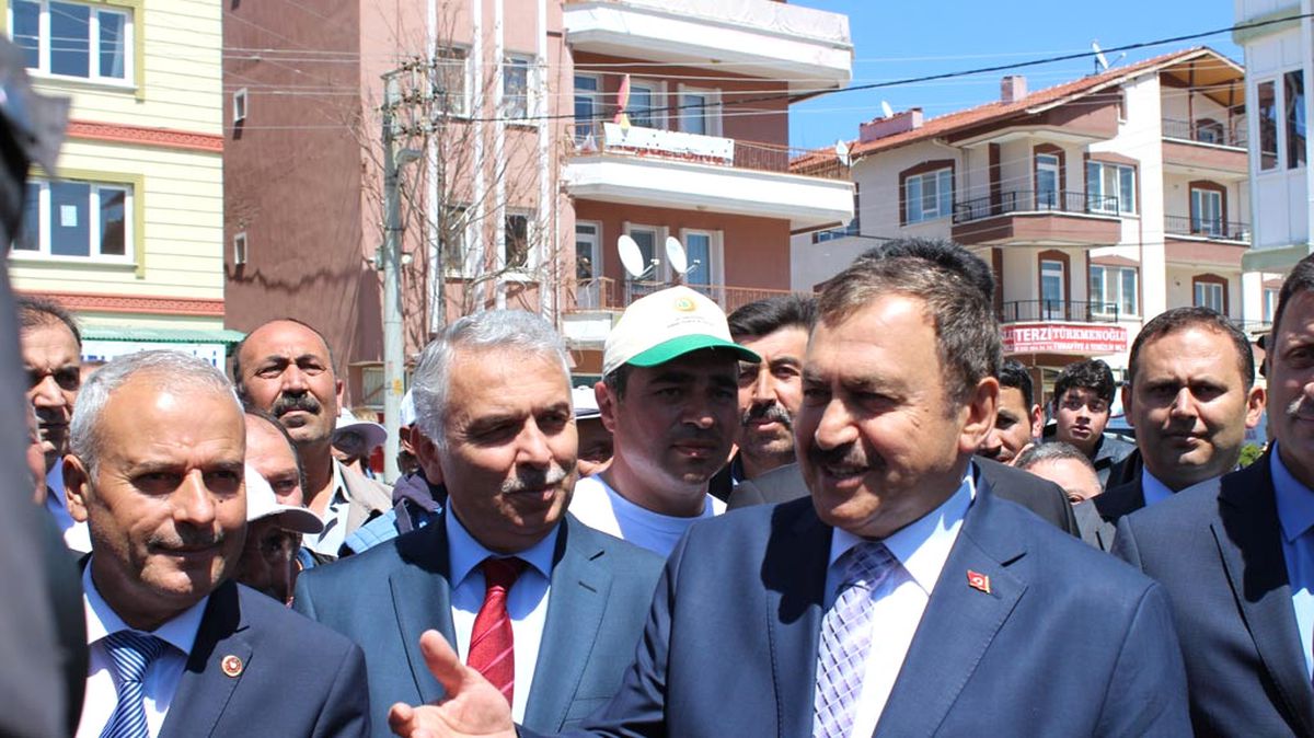 Hedefimiz 2023 Yılına Kadar 7 Milyar Fidanı Toprakla Buluşturmak"