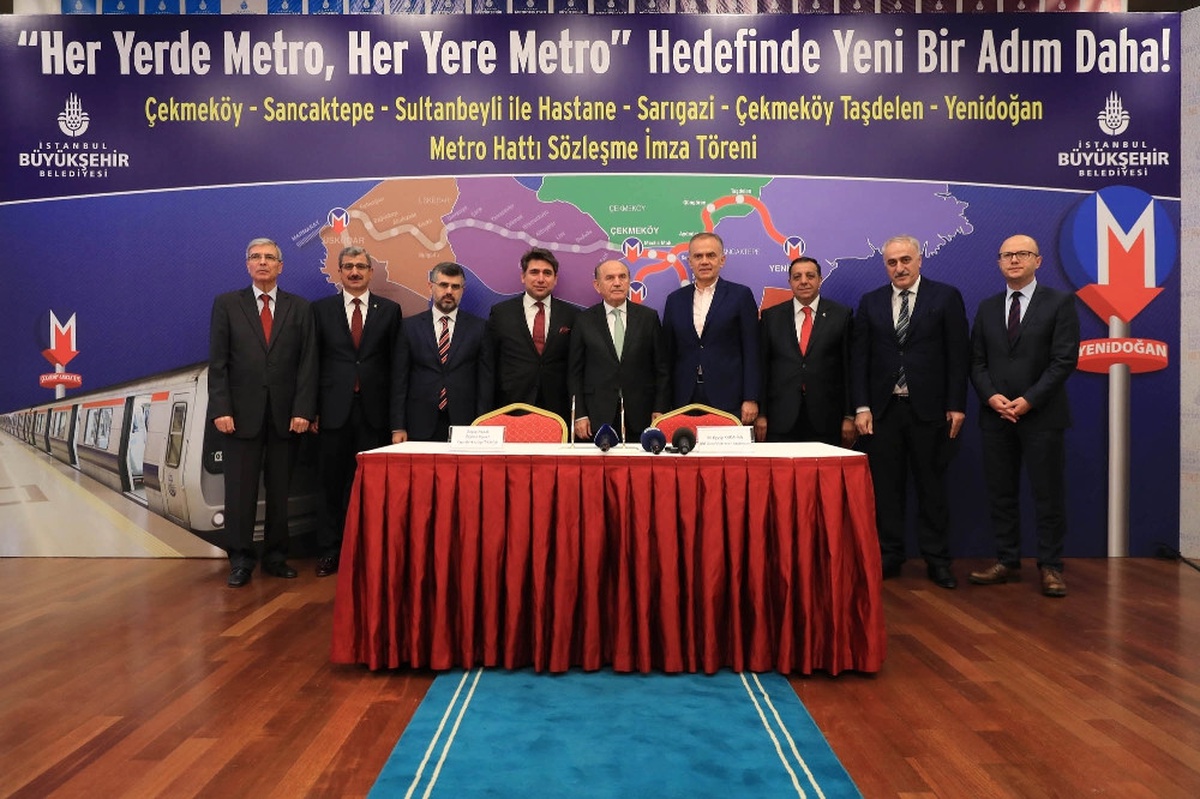 Istanbul\'a Yeni Metro Için Imzaları Atıldı