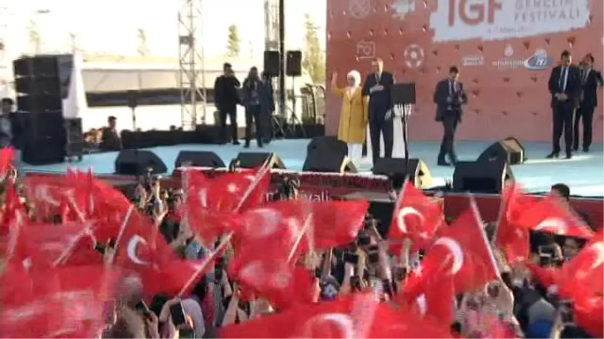 İstanbul Gençlik Festivali\'nde Arnavutköy Belediyesi Standına Yoğun İlgi