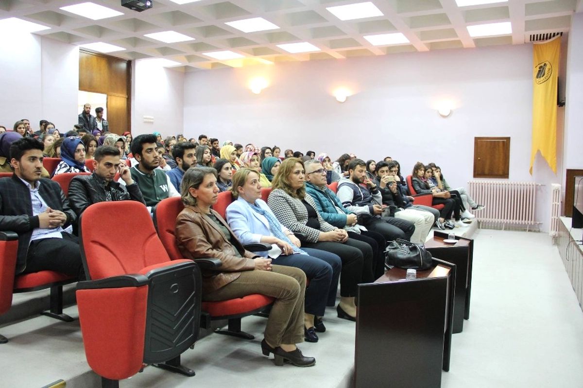 Kadına Şiddet\' Konferansı Düzenlendi