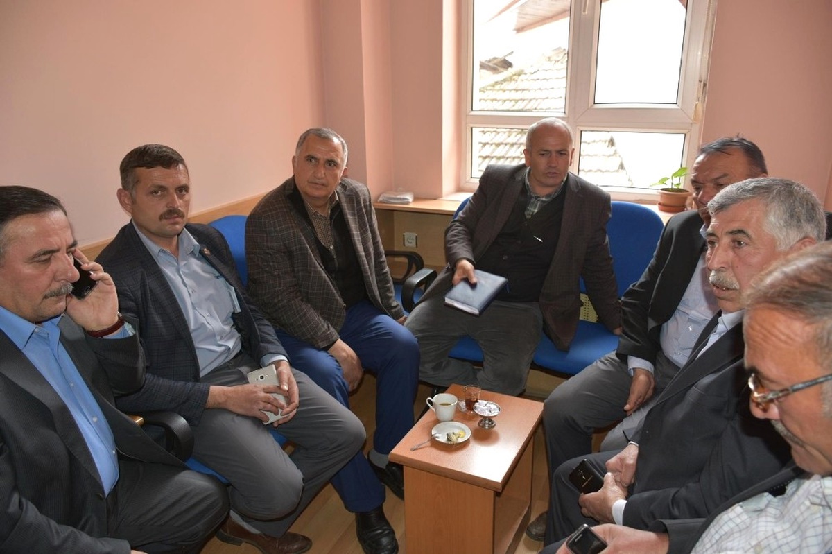 Köydes Ödenekleri İçin Toplandılar