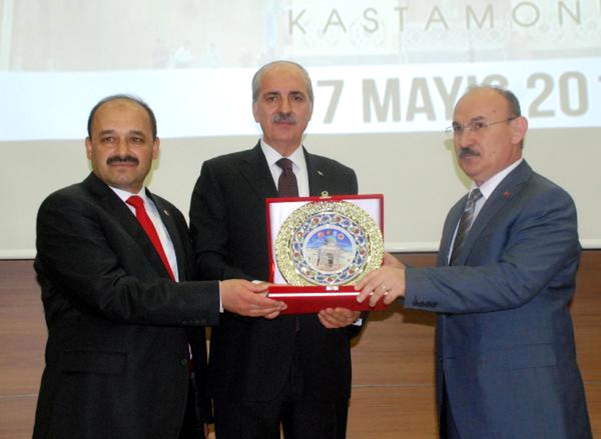 Kurtulmuş: İslam Karşıtlığı Müslüman Toplulukları Arasında da Yayılıyor