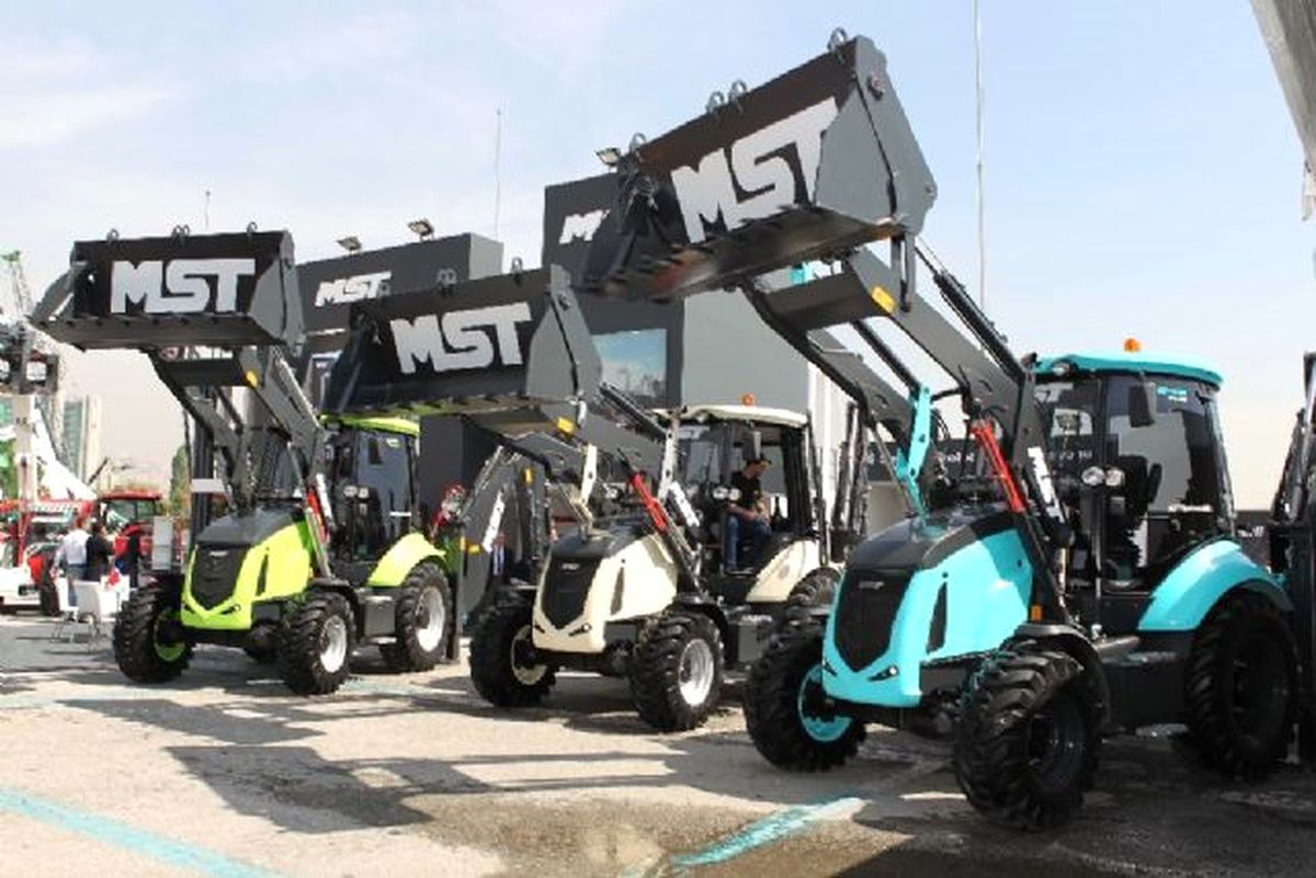 New Holland, Komatek 2017\'de İş Makinelerini Tanıttı