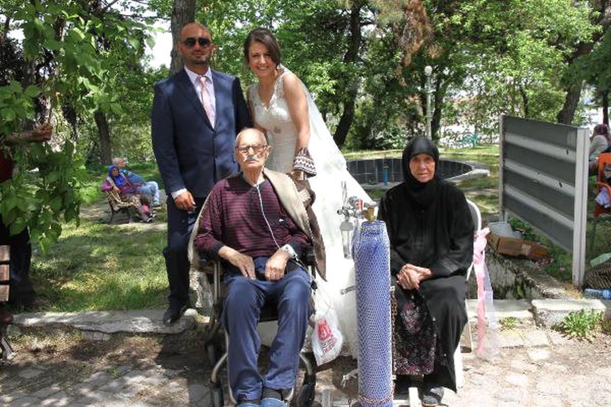 Recep Dede, Mutlu Öldü