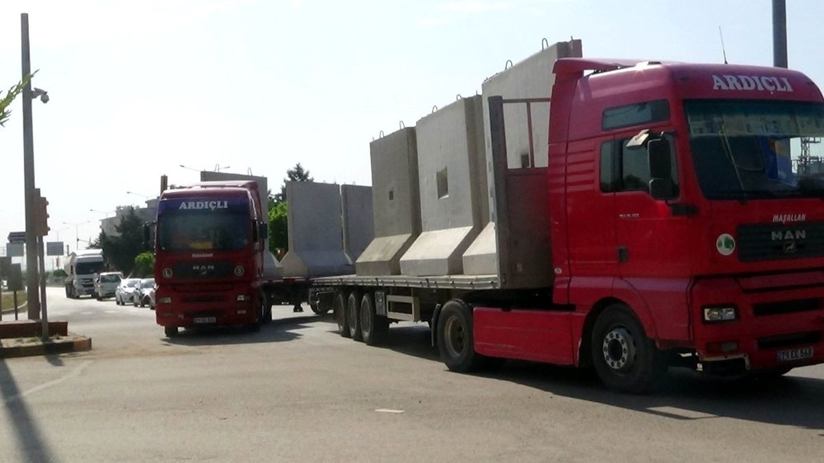 Sınırda Hareketlilik Sürüyor
