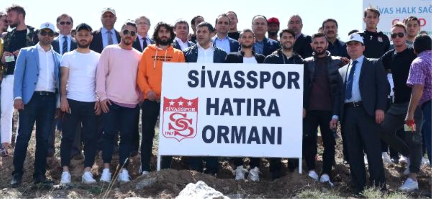 Sivasspor Teknik Direktörü Aybaba: "Hedefimize Ulaşacağız"