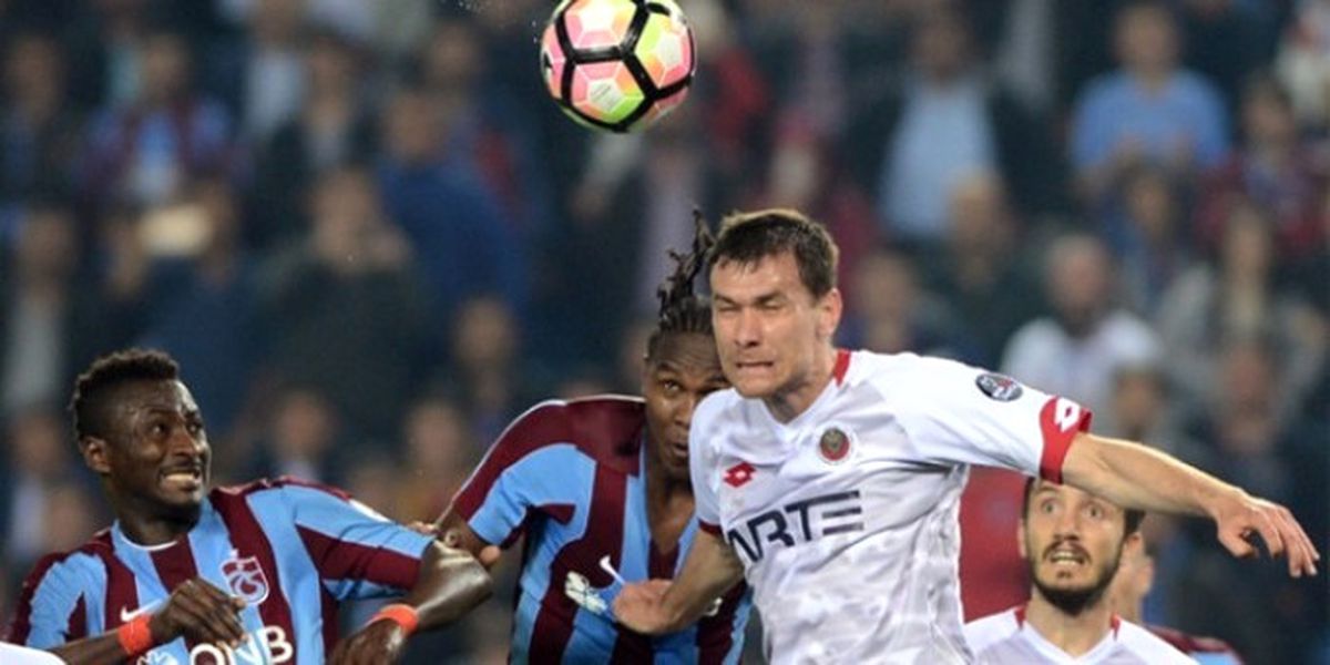 Trabzonspor Tek Forvete Dönüyor!