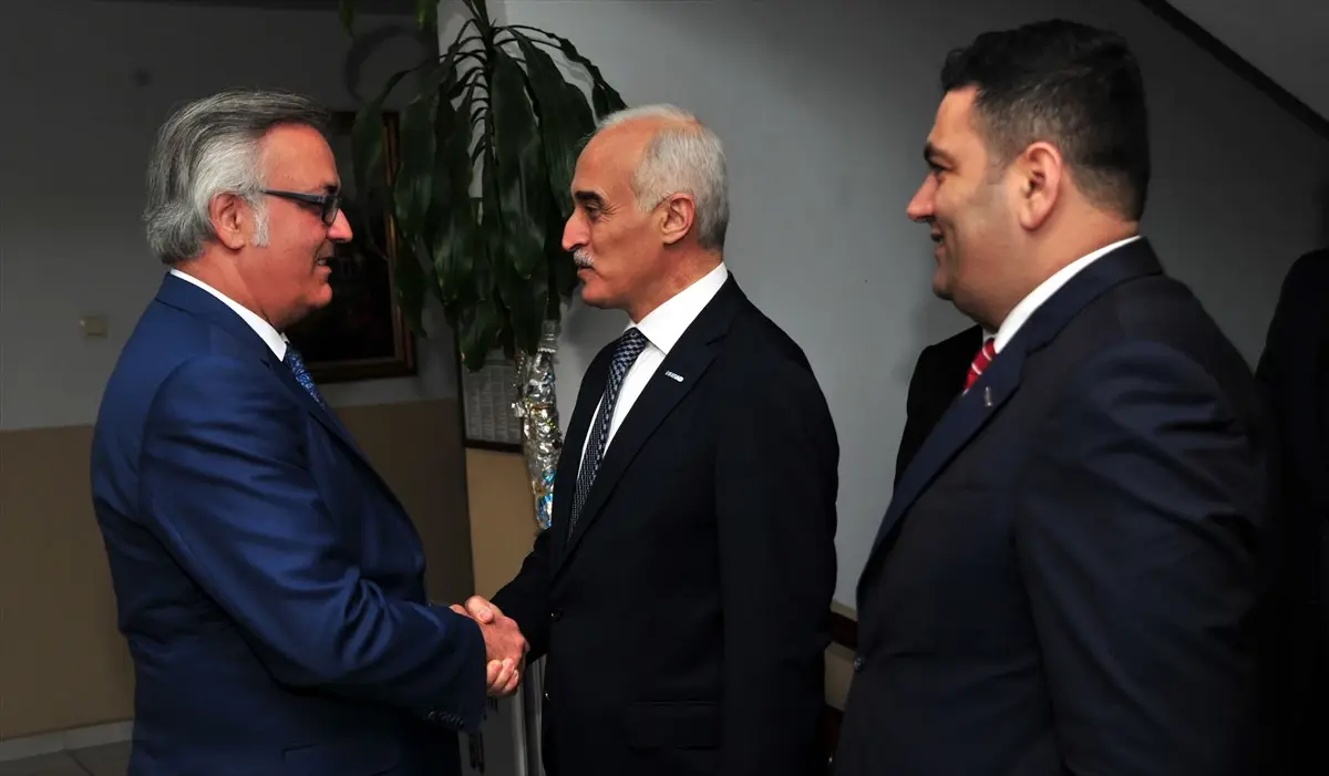 Türkiye\'de Yatırım Yapan Yabancılara Vatandaşlık Hakkı Verilmesi