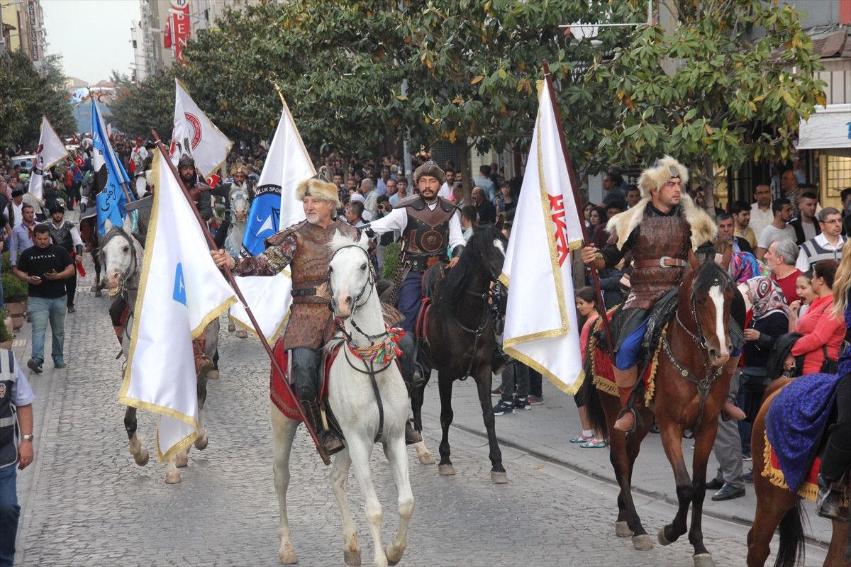 Uluslararası Altın Ok Geleneksel Türk Okçuluğu Festivali