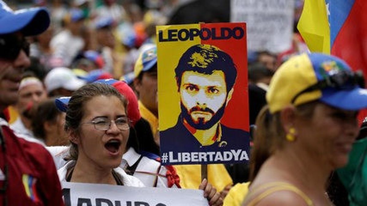 Venezuela\'daki Protesto Gösterileri