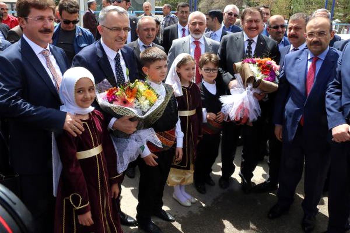 Bakan Eroğlu: Bayburt\'a Teşekkür Etmek İçin Buradayım