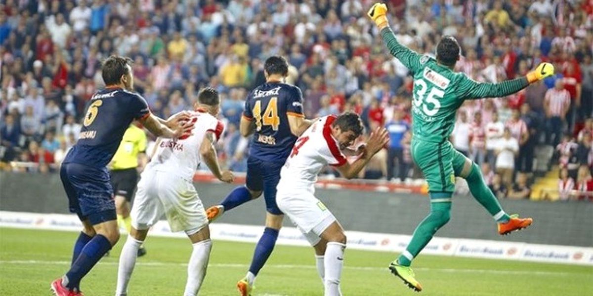 Derbi Öncesi Başakşehir\'den Kritik Zafer !