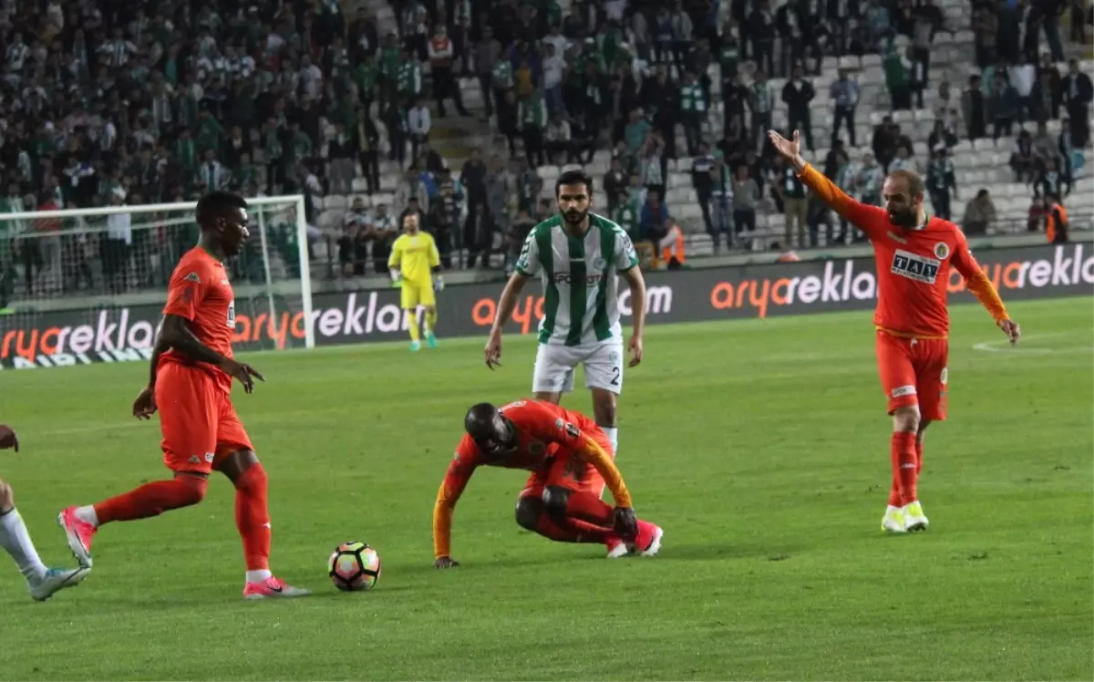 Gol Düellosundan Alanyaspor Galip Çıktı