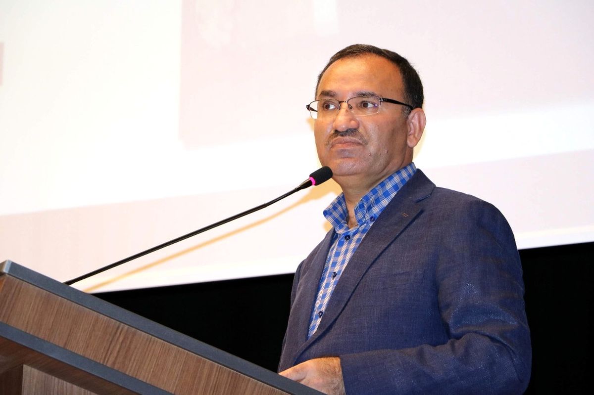 Hükümet Sistemi Değişti CHP Değişmedi"