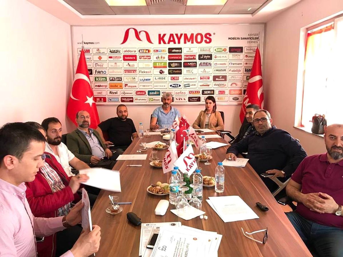 Kaymos\'ta Eğitimler Devam Ediyor