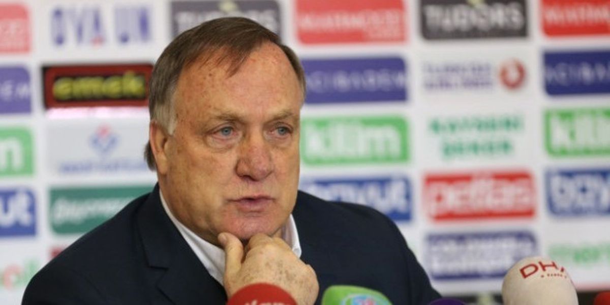 Advocaat\'tan Zorunlu Rotasyon
