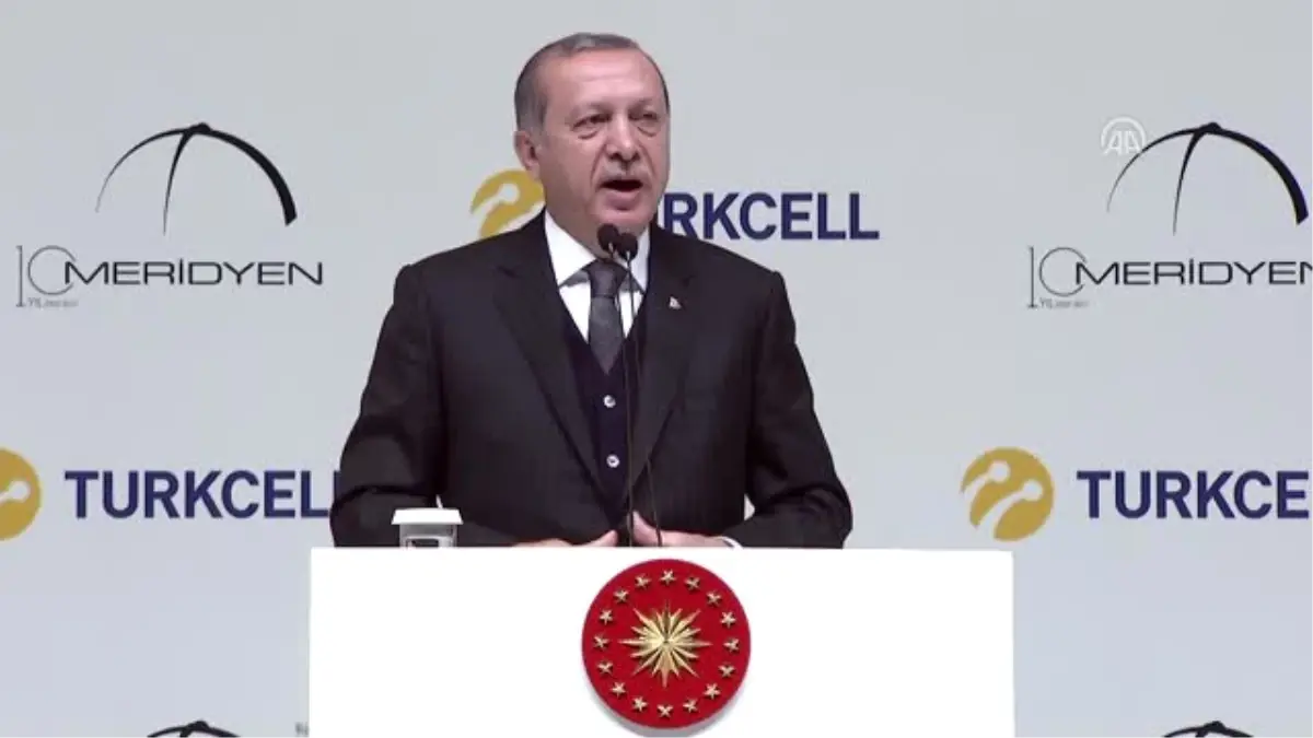 Erdoğan: Milletimiz 15 Temmuz\'daki Duruşuyla Bunlara Dev Değil, Adeta Sinek Olduklarını...