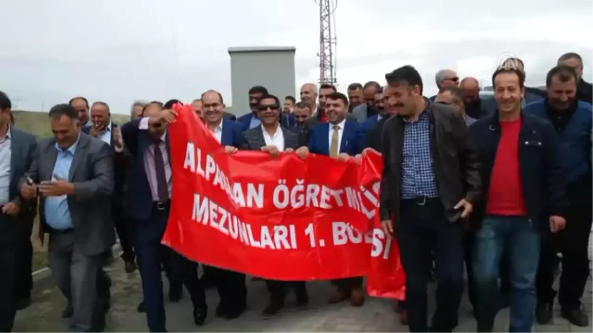 Eski Mezunlar Buluşması