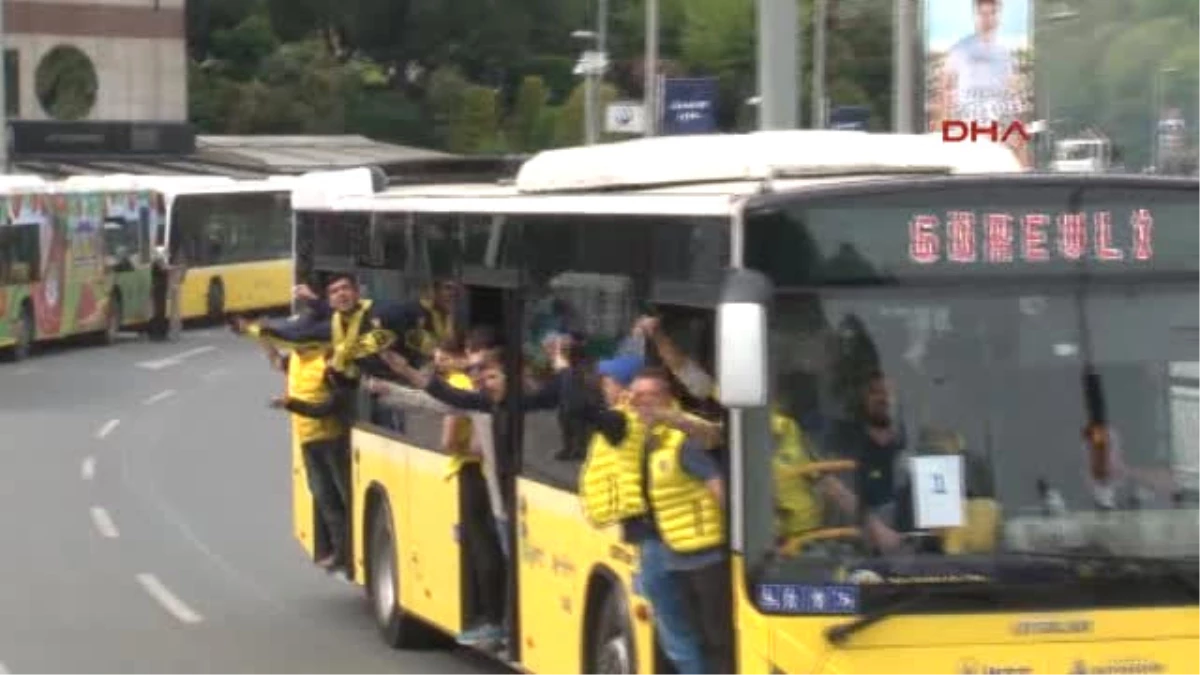 Fenerbahçe Taraftarı Vodafone Arena\'ya Ulaştı