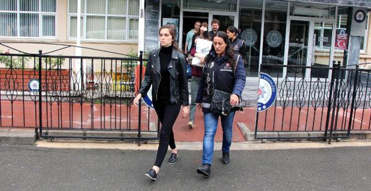 Fetö\'den Gözaltına Alınan 9 Hakim ve Savcı Adliyede