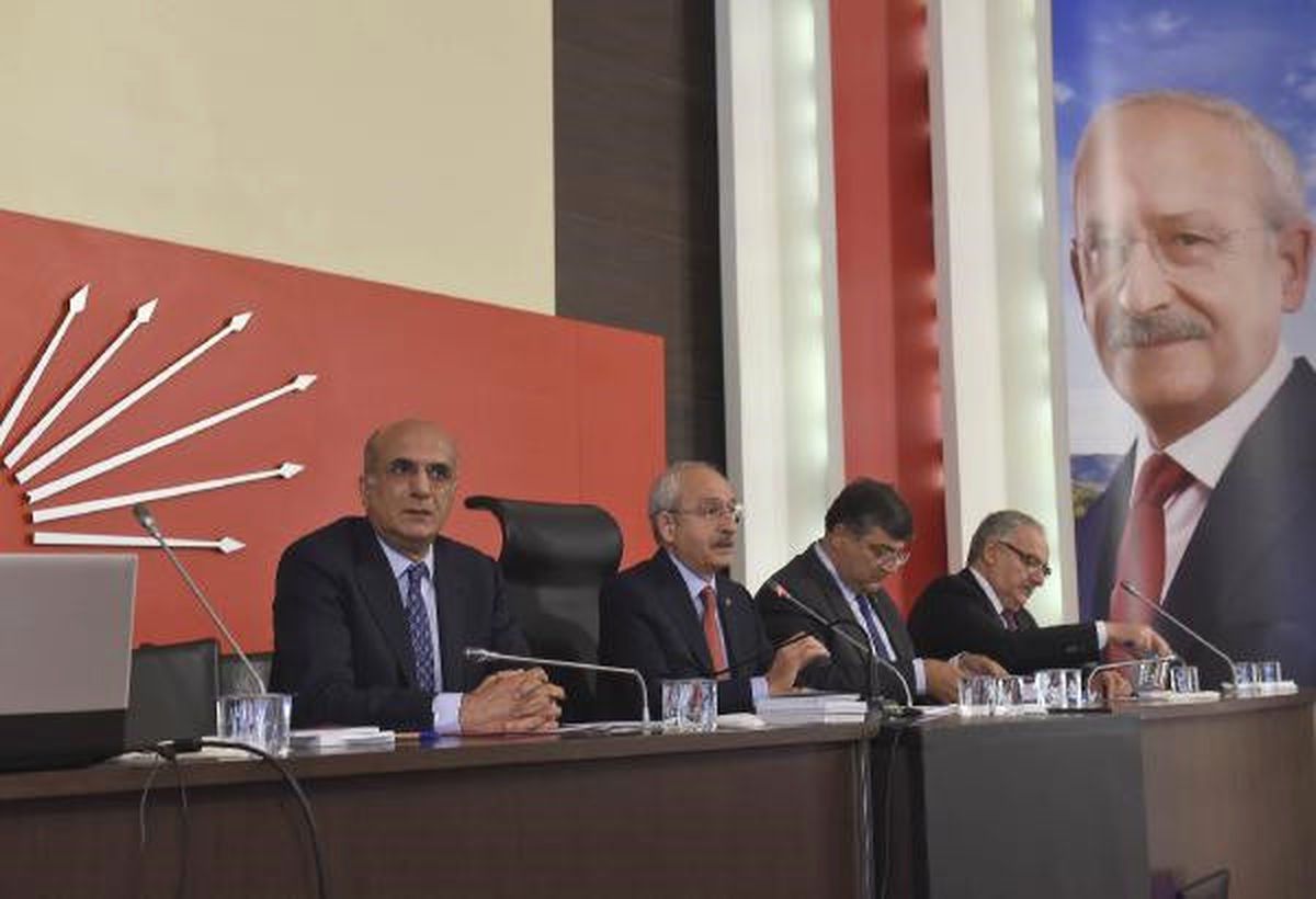 Kılıçdaroğlu, Parti Meclisi\'ni Topladı