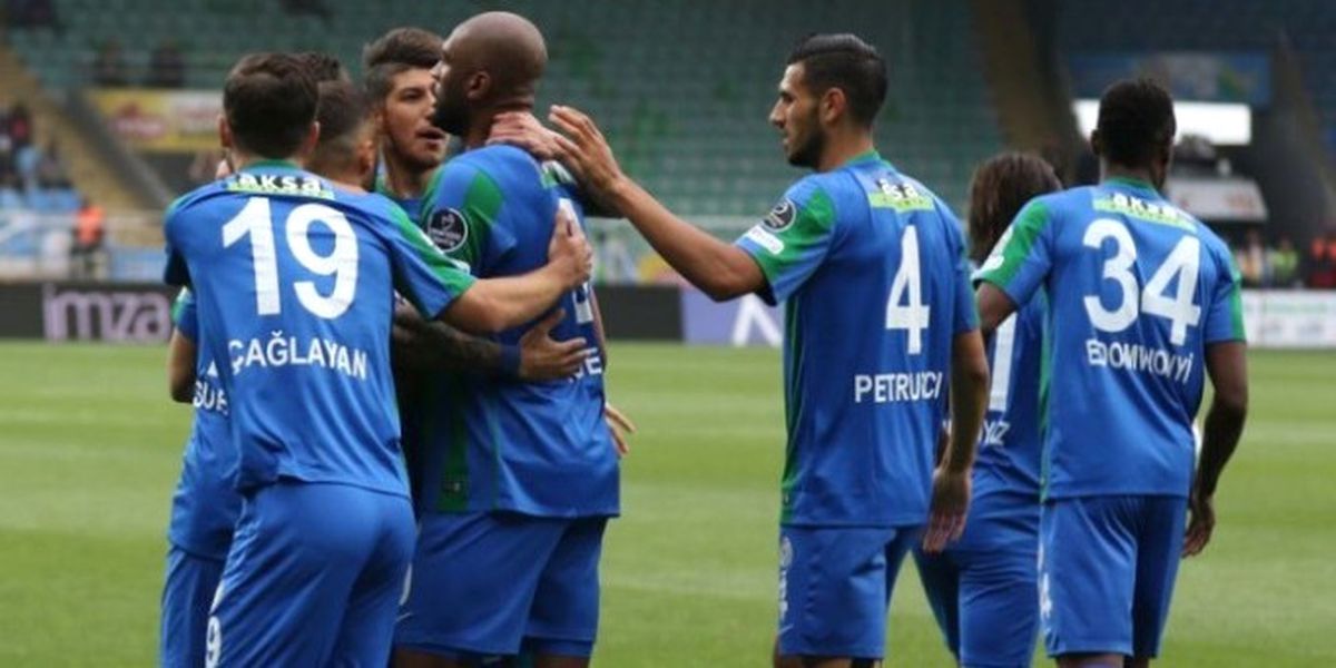 Rizespor İşi İlk Yarıda Bitirdi! 6-0