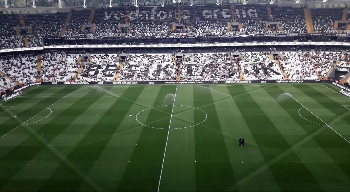 Vodafone Arena\'da Derbiye Özel Zemin