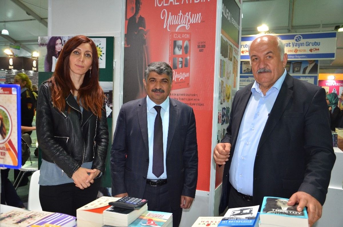 Yazar Mine Sultan Ünver Okurları ile Buluştu