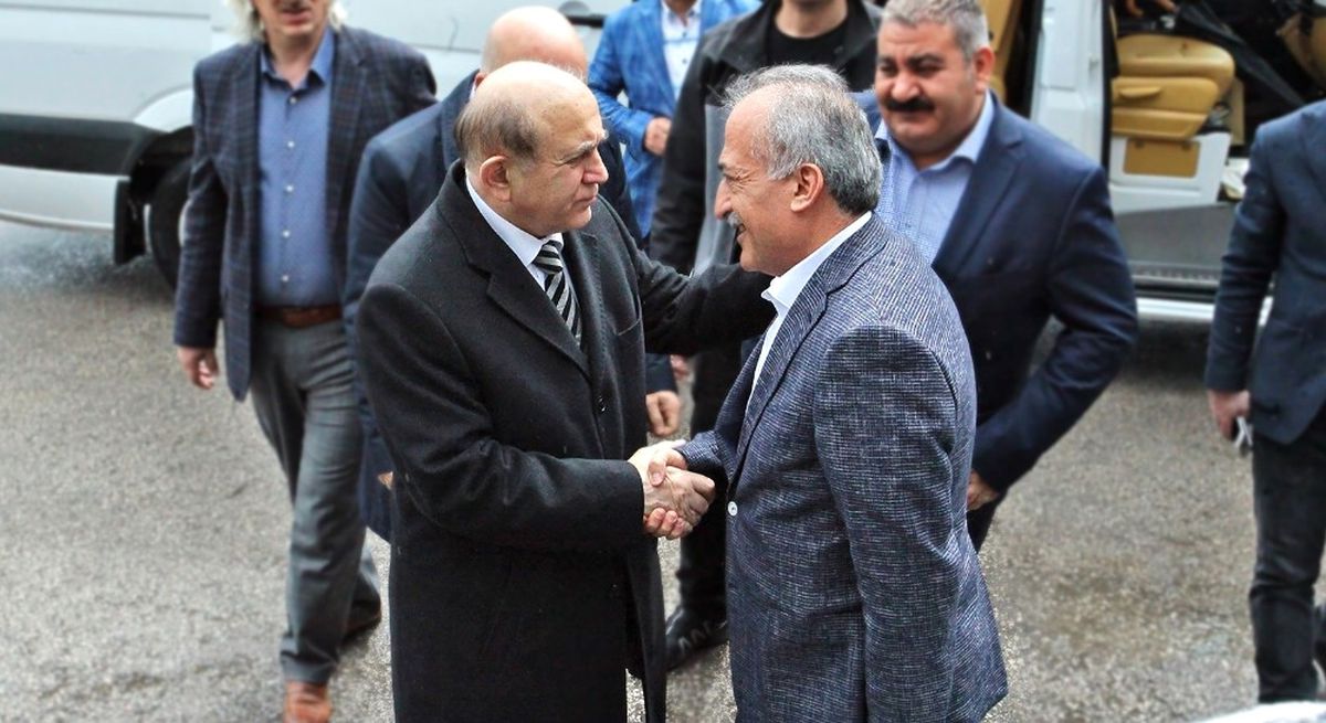 AK Parti Milletvekili Burhan Kuzu\'dan, Rektör Çomaklı\'ya Ziyaret
