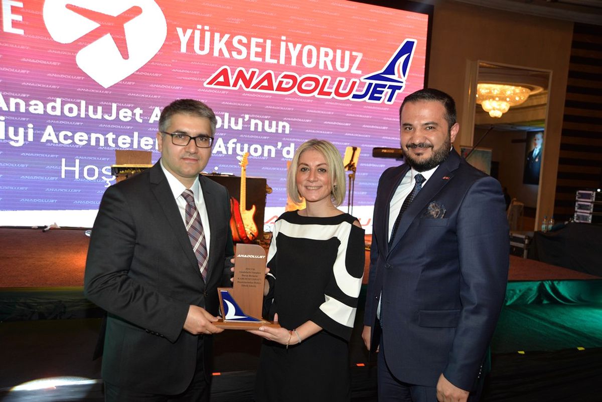 Anadolu Jet Havayolları\'ndan Plaza Turizm\'e Ödül…