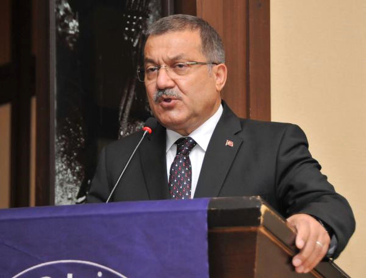 Antalya Emniyet Müdürü Celalkaya: Kentte Alkol Yasağı Yok