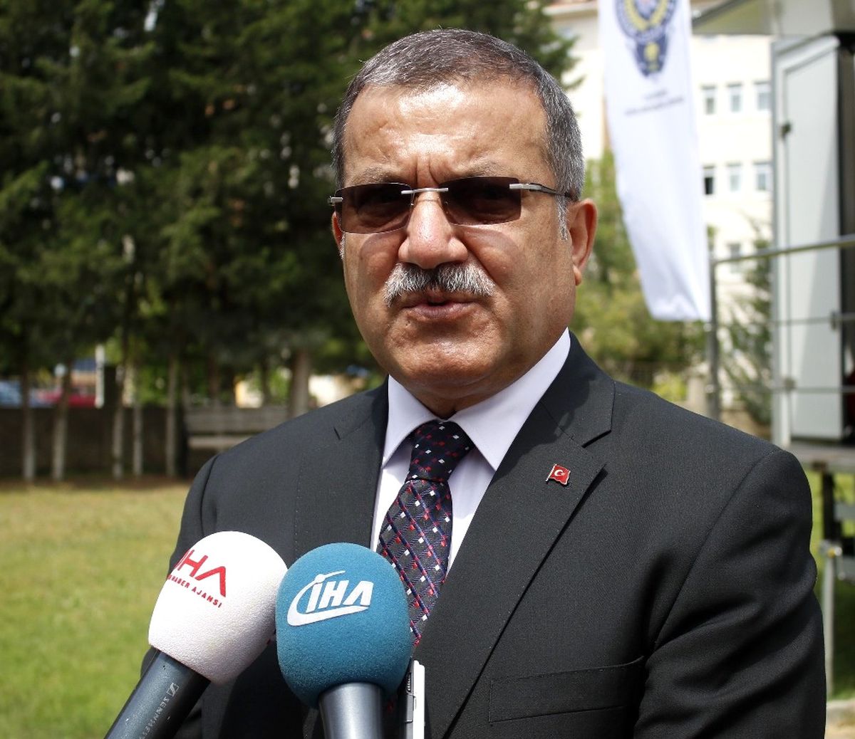 Antalya İl Emniyet Müdürü Uzunkaya\'dan Alkol Yasağıyla İlgili Açıklama Açıklaması