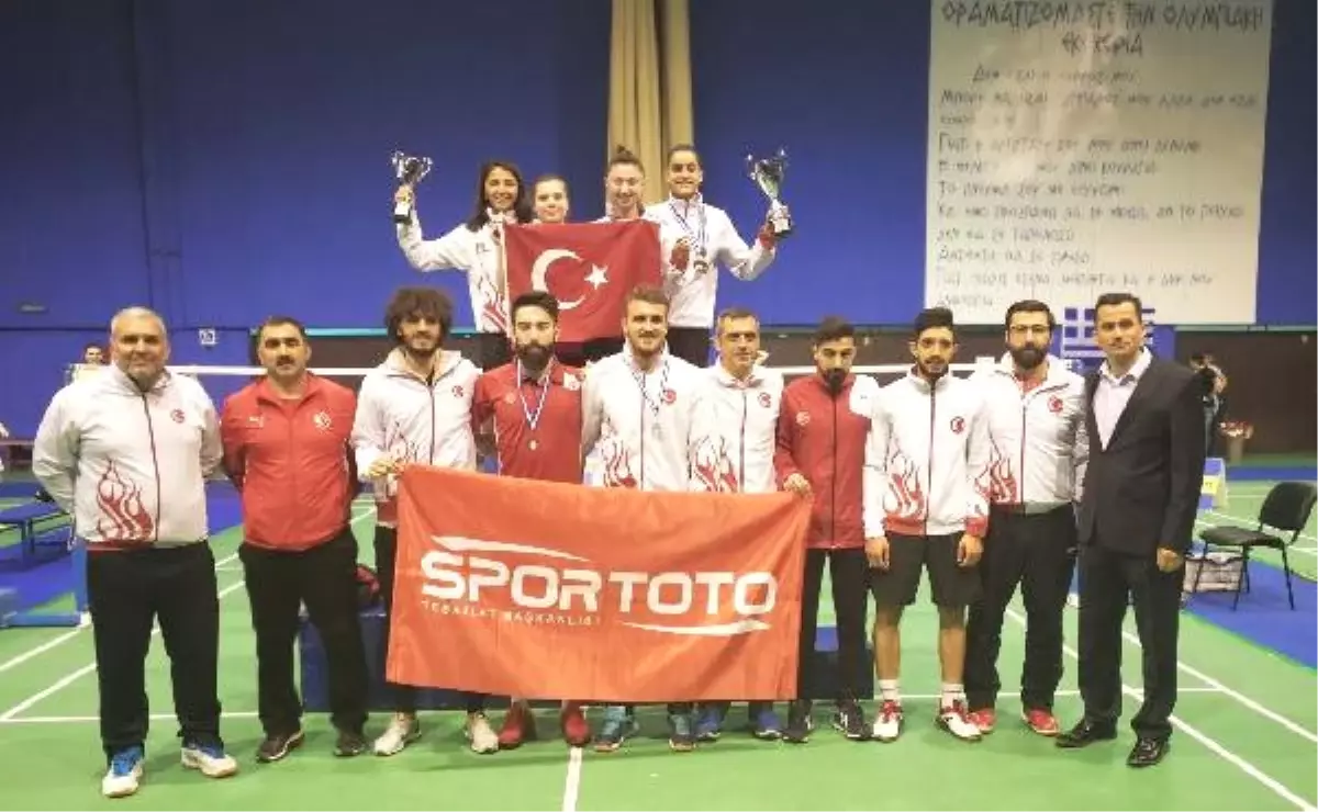 Badminton Milli Takımları Hırvatistan ve Yunanistan\'dan Madalya ile Döndü