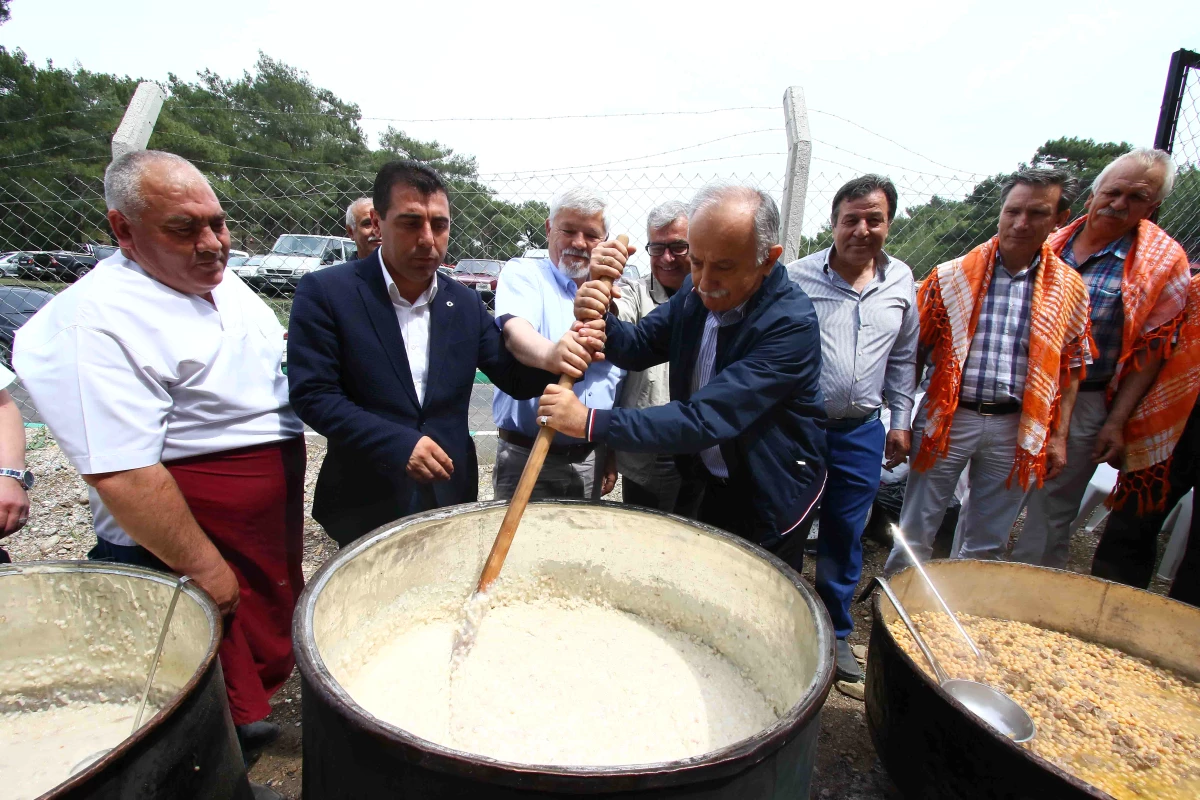 Başkan Karabağ, Kulalı hemşehrileriyle buluştu