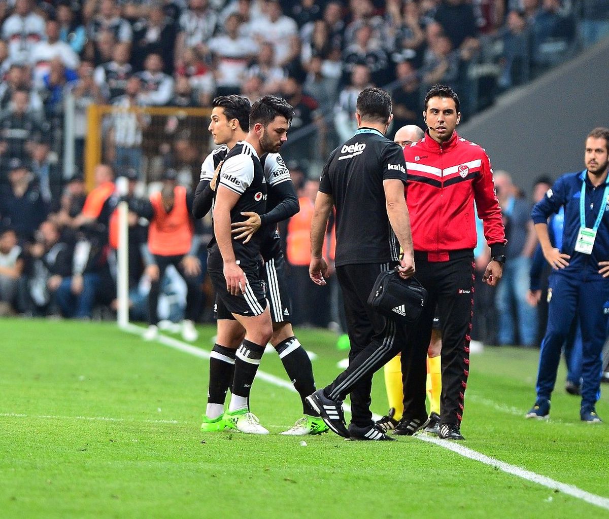 Beşiktaş Sakata Geldi