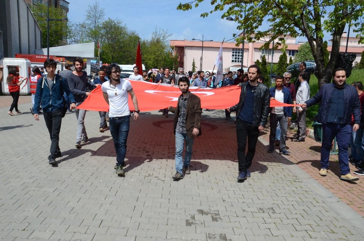 Beü\'de Şenlik Var
