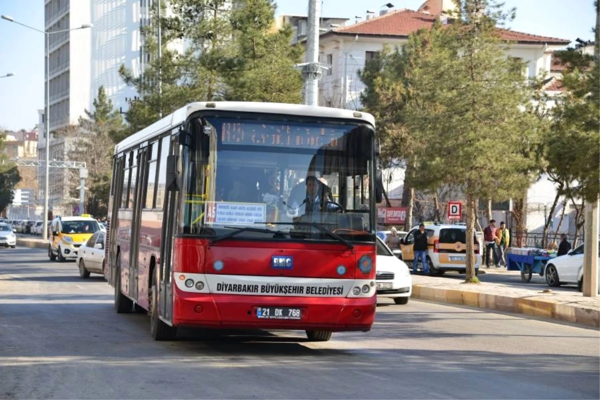 Diyarbakır\'da 10 Mahalleye Toplu Ulaşım Hizmeti Verilecek