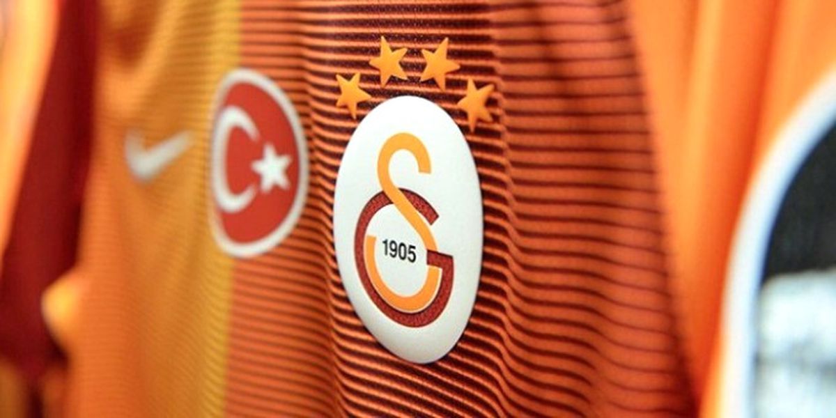 Galatasaray\'da İlk Ayrılık Gerçekleşti!