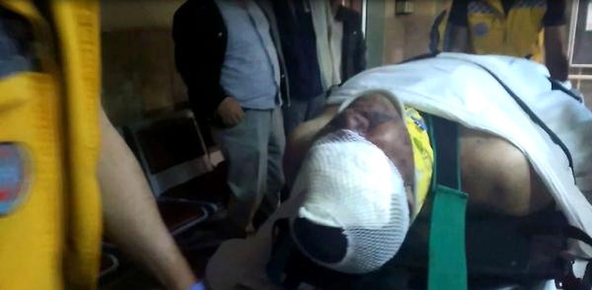 Hafif Ticari Araç Tarlaya Uçtu; Sürücü Ağır Yaralı