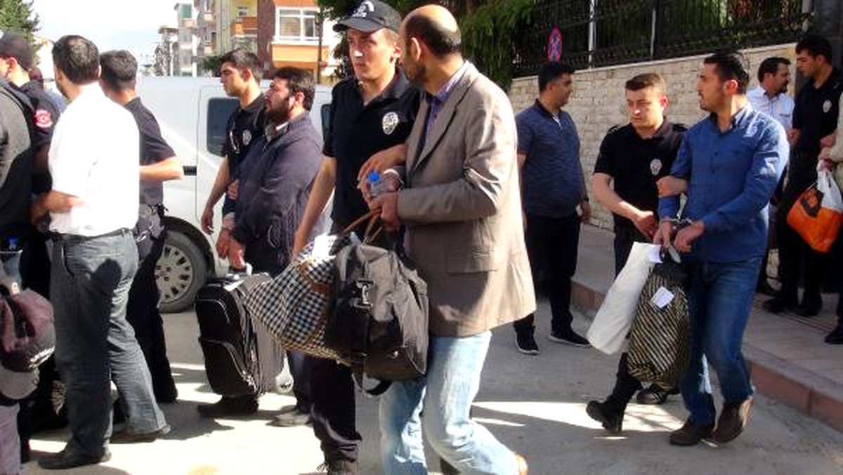 Hatay\'daki Fetö\'nün Mahrem İmamlarına Yönelik Operasyon