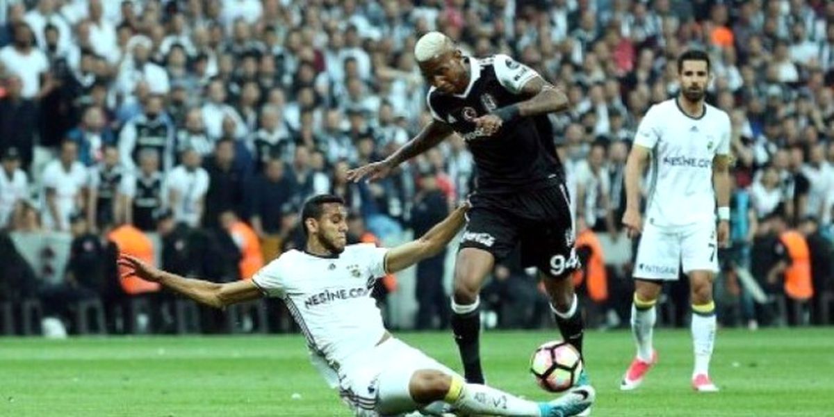 Josef de Souza Özür Diledi