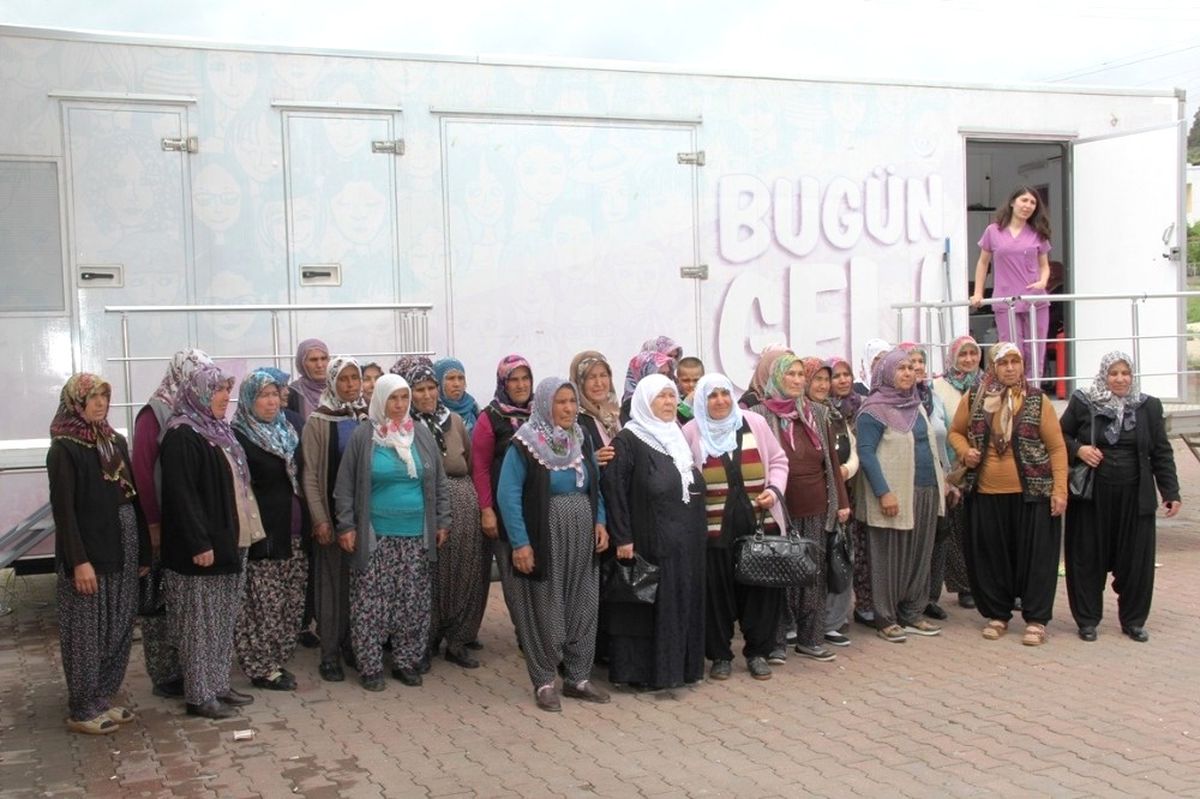 Karaisalı\'da 500 Kadına Ücretsiz Kanser Taraması