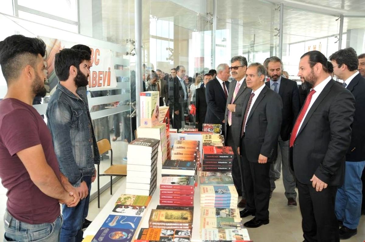 Karaman\'da 740. Türk Dil Bayramı ve Yunus Emre\'yi Anma Etkinlikleri Başladı
