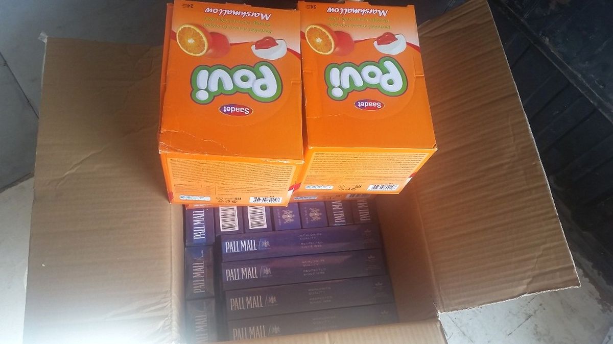 Kars\'ta 3 Bin Paket Kaçak Sigara Ele Geçirildi