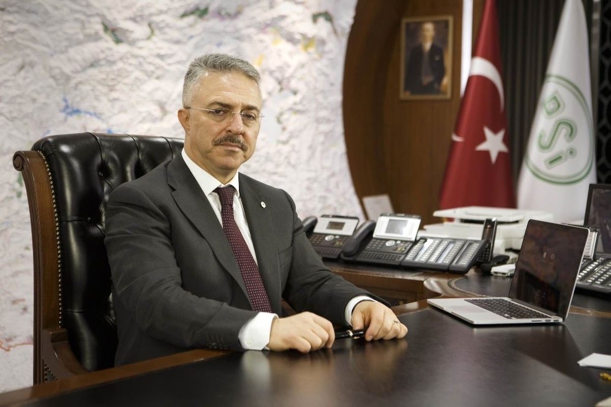 Kayseri\'de 77 Bin 840 Dekar Zirai Araziye Su Verilmeye Başlandı