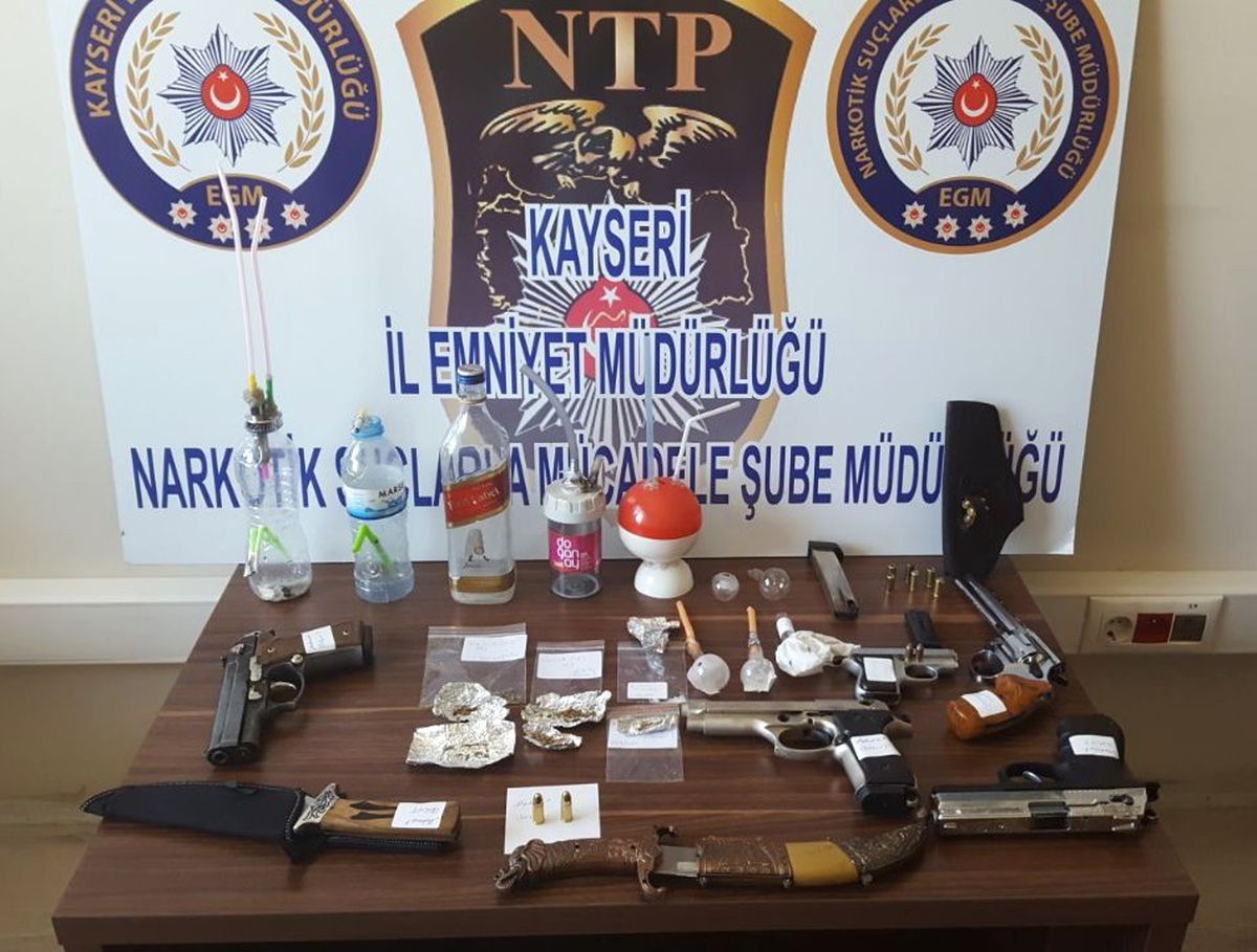 Kayseri\'deki Şafak Operasyonunda 11 Kişi Yakalandı