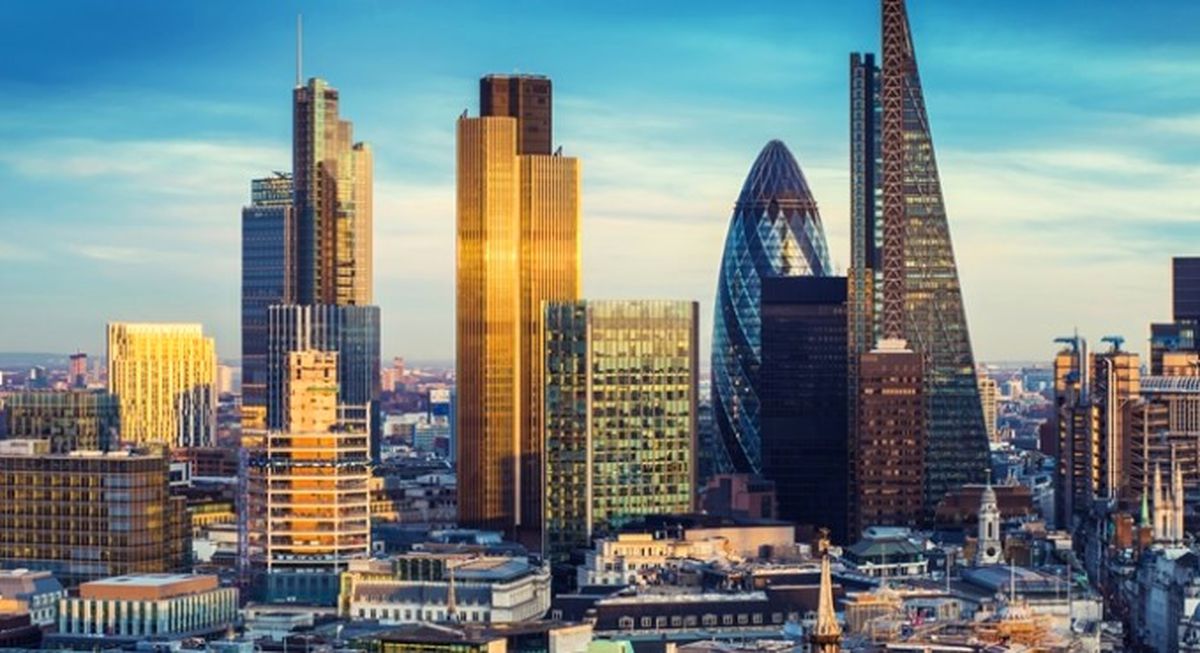 Londra\'daki 9 Bin Kişilik İstihdam Taşınıyor