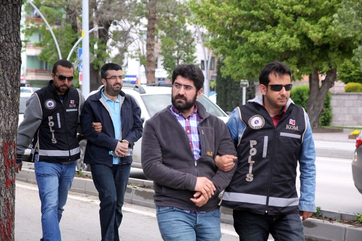 Mahrem İmam Oldukları İddia Edilen 3 Kişi Adliyeye Sevk Edildi